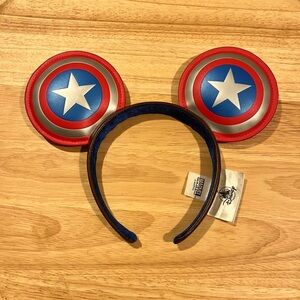 Minnie / Mickey ears Captain America
